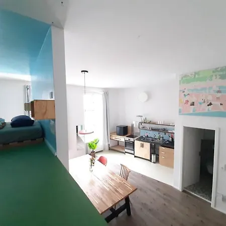 Artist Studio - - Prenzlauer Berg ברלין