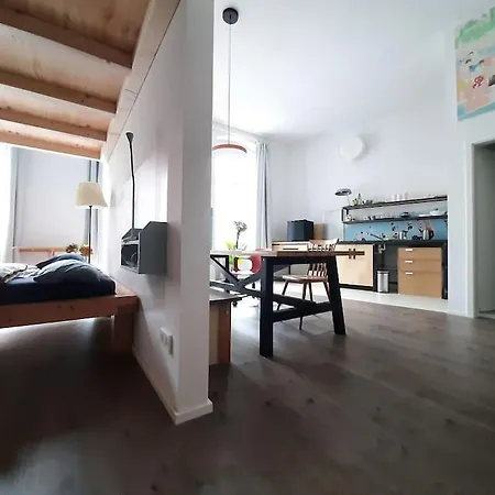 Artist Studio - - Prenzlauer Berg *